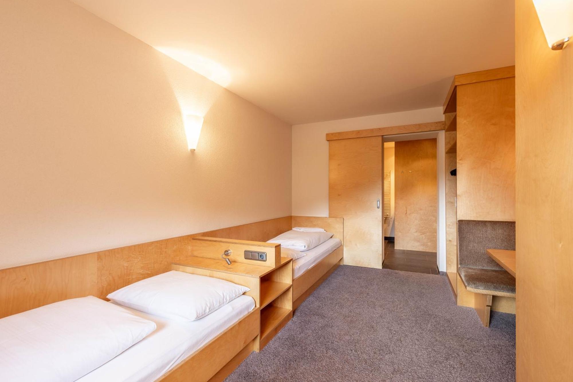 Keyone Rooms Loisach レルモース 部屋 写真