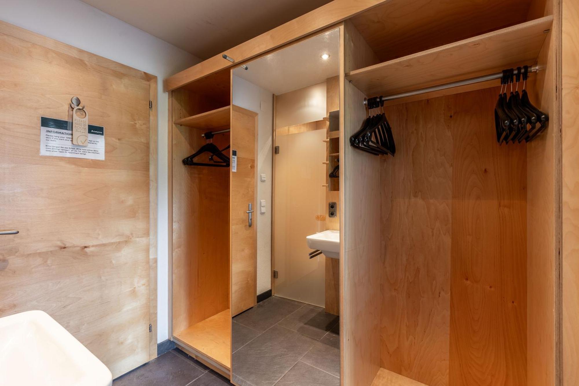 Keyone Rooms Loisach レルモース 部屋 写真